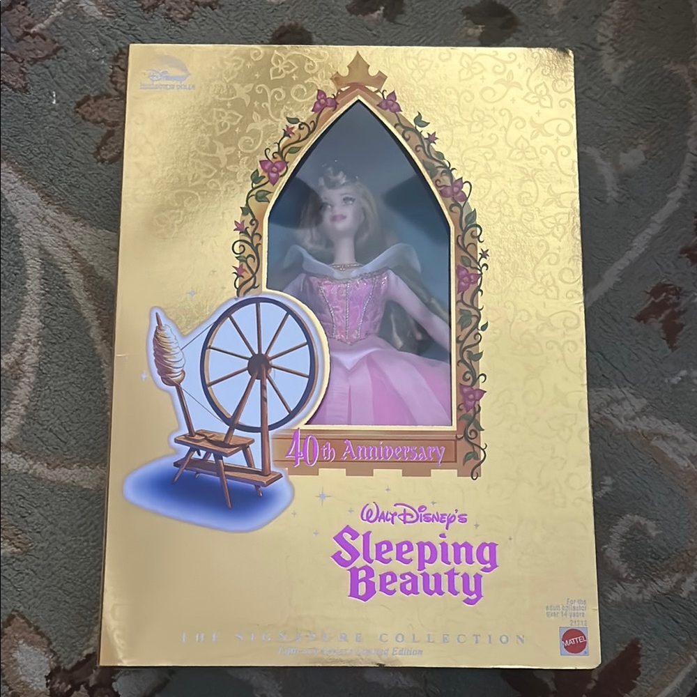 Disney Sleeping Beauty 40th Anniversary Doll in Pink and Gold